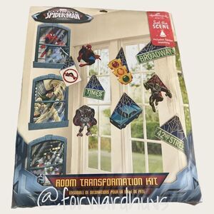Marvel Ultimate Spider-Man Hallmark Room Transformation Kit